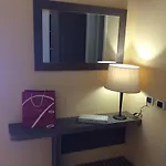 Jonic Mazzaro تاورمينا