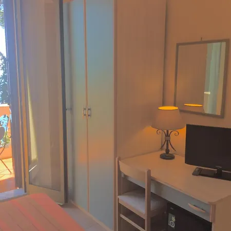 Jonic Mazzaro 3* Taormina