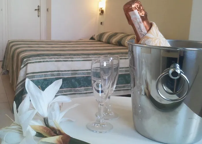 Hotel Jonic Mazzaro 3*