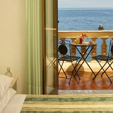 Jonic Mazzaro Hotel