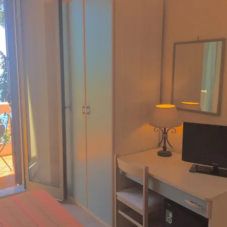 Jonic Mazzaro 3* Taormina